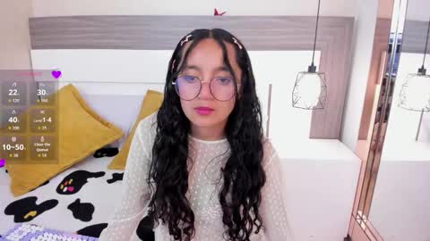 Snapshot of emilyblussh chatting on 03/18/26, 06:55 Emily Bluush online show from 03/18/26, 06:55
