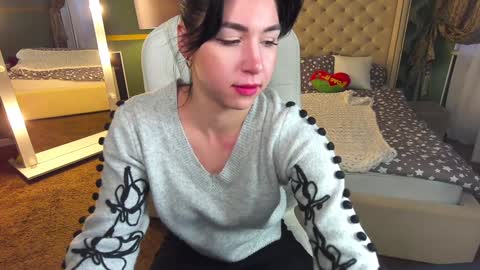 Snapshot of emilycandys chatting on 01/10/25, 06:31 Emy online show from 01/10/25, 06:31