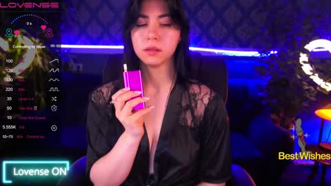 Snapshot of emilycandys chatting on 01/30/25, 12:59 Emy online show from 01/30/25, 12:59