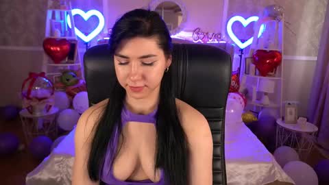 Snapshot of emilycandys chatting on 02/17/25, 09:46 Emy online show from 02/17/25, 09:46