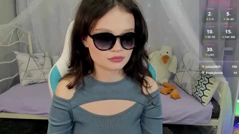 Snapshot of emilychaves chatting on 02/11/26, 10:42 Emilyhaves online show from 02/11/26, 10:42