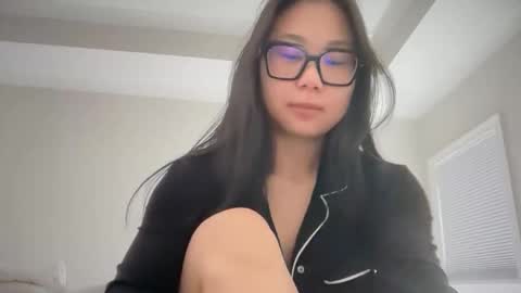 emily choi online show from 03/08/26, 06:12