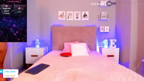 Emi Fit online show from 10/22/25, 07:46