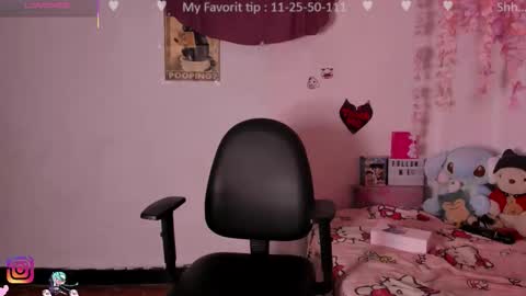 Emily online show from 11/21/25, 03:27