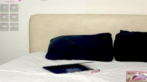 Snapshot of emilycutegirl chatting on 04/18/26, 06:45 Emily online show from 04/18/26, 06:45