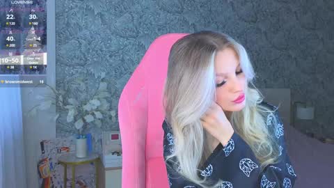 emilydancee online show from 02/01/25, 05:28