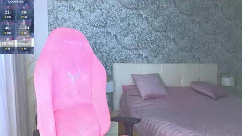 emilydancee online show from 02/10/25, 01:22