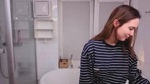 Emily online show from 12/03/25, 05:11