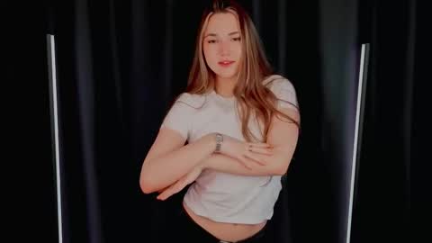 Emily online show from 01/09/26, 04:21