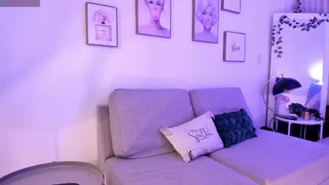 Emily online show from 05/06/26, 10:48