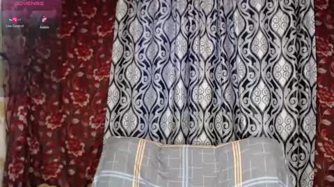 Snapshot of emilydoth chatting on 12/18/24, 08:53 EmilyDoth online show from 12/18/24, 08:53