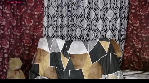 Snapshot of emilydoth chatting on 10/11/25, 01:53 EmilyDoth online show from 10/11/25, 01:53