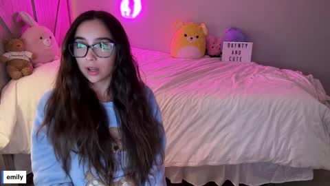 emilyfawn online show from 09/12/25, 04:23