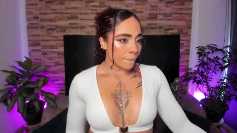 Snapshot of emilyfitness8 chatting on 04/12/26, 09:31 emily online show from 04/12/26, 09:31