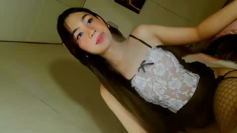 ariane online show from 10/24/25, 11:06