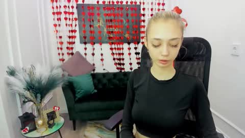 Emily online show from 02/16/26, 07:21