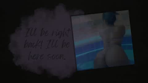 Snapshot of emilyhaan_ chatting on 12/08/24, 10:03 Emily online show from 12/08/24, 10:03