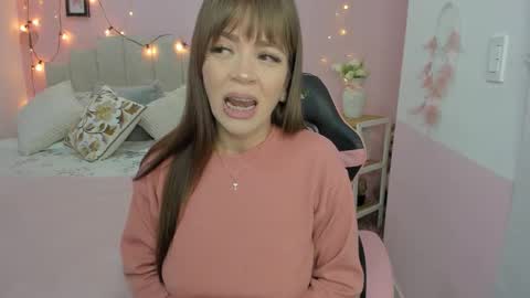 Snapshot of emilyharrix chatting on 03/03/26, 10:04 Emily online show from 03/03/26, 10:04