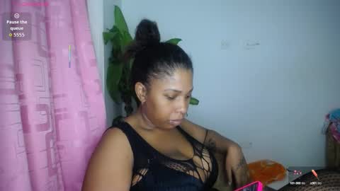 Snapshot of emilyhines__ chatting on 09/08/25, 08:41 Emilyhines online show from 09/08/25, 08:41