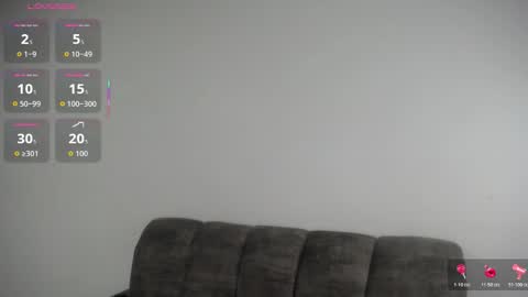 Snapshot of emilyhines__ chatting on 11/04/25, 01:38 Emilyhines online show from 11/04/25, 01:38