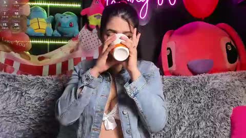 Emily Jhonson online show from 02/22/25, 01:35