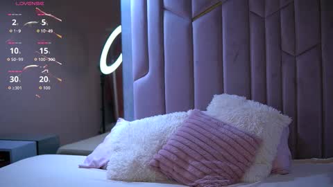 Emily online show from 10/13/25, 09:42