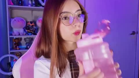 VALEEEN online show from 12/02/25, 04:57