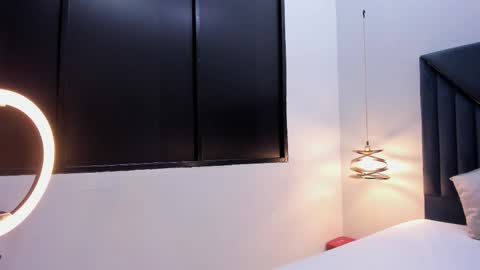 emilykartters online show from 02/25/26, 12:15