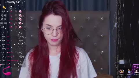 EmilyKents online show from 02/18/25, 01:32