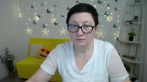 Emily online show from 03/08/26, 02:15