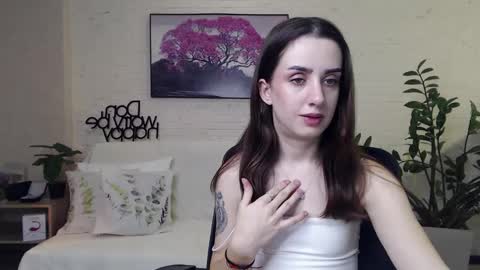 Emyli online show from 01/04/25, 08:59