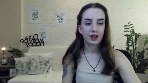 Emyli online show from 01/05/25, 09:14