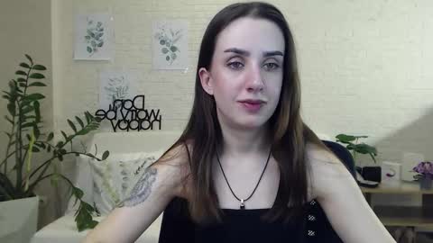 Emyli online show from 01/06/25, 09:00