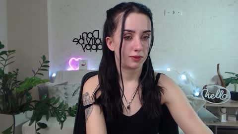 Emyli online show from 02/22/25, 09:04