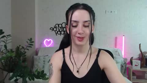 Emyli online show from 03/03/25, 06:55