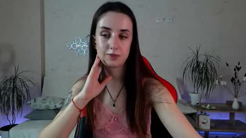 Emyli online show from 10/08/25, 04:59