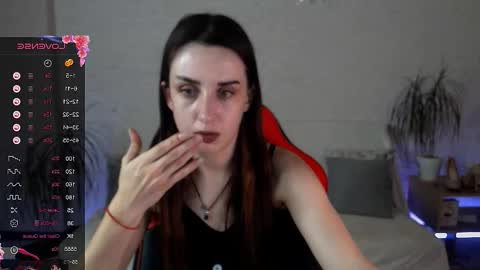 Emyli online show from 11/30/25, 12:47