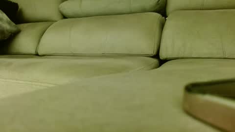 Snapshot of emilymonrro chatting on 12/06/24, 02:35 emily monrro online show from 12/06/24, 02:35