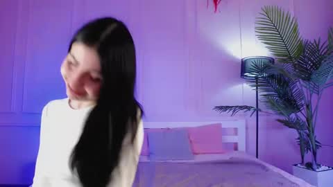 Snapshot of emilyramsey chatting on 04/13/26, 06:57 Emily online show from 04/13/26, 06:57