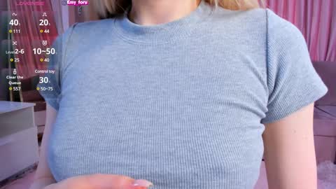 Hey i am  Emily     am -  pm online show from 02/06/25, 12:16