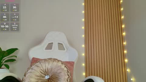 Snapshot of emilyrive chatting on 11/09/25, 09:51 Emily online show from 11/09/25, 09:51