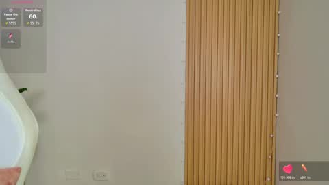 Snapshot of emilyrive chatting on 11/10/25, 09:41 Emily online show from 11/10/25, 09:41