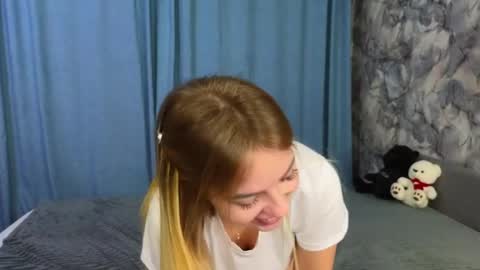 Emily Robbie online show from 01/09/25, 05:00