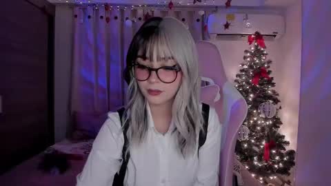 EMILY online show from 12/28/24, 06:17