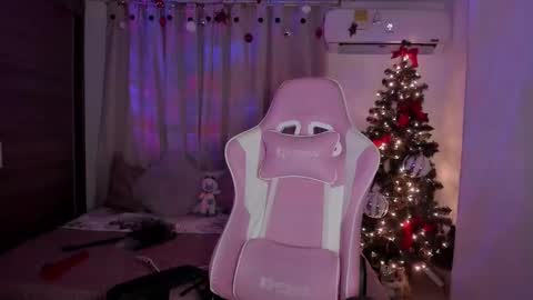 EMILY online show from 01/08/25, 09:00