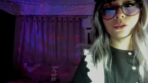 EMILY online show from 01/27/25, 05:14