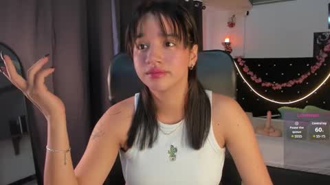 Snapshot of emilyrousex chatting on 02/12/25, 05:26 emilyrousex online show from 02/12/25, 05:26