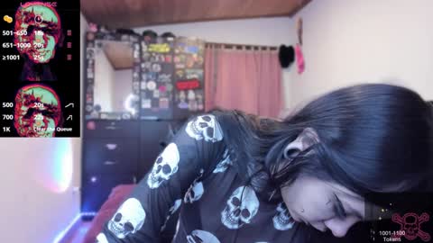  Emily Support me to have 100 likes plx online show from 12/18/24, 11:19