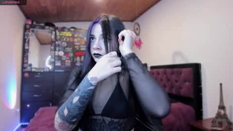  Emily Support me to have 100 likes plx online show from 12/23/24, 01:51