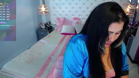 Snapshot of emilysander_ chatting on 12/03/24, 03:55 Emily online show from 12/03/24, 03:55